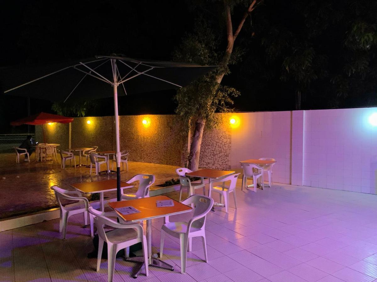 Woodpecker Resort Hotel Banjul Exteriér fotografie