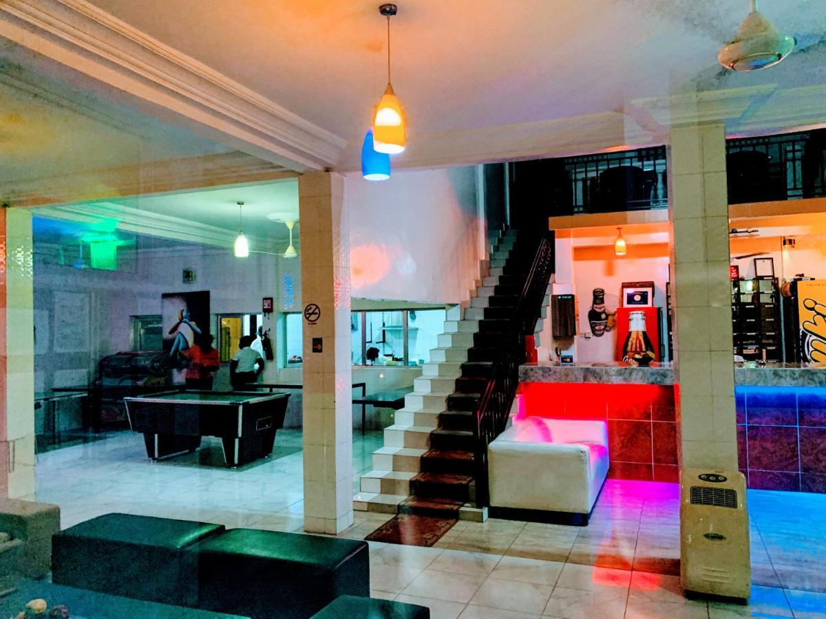 Woodpecker Resort Hotel Banjul Exteriér fotografie