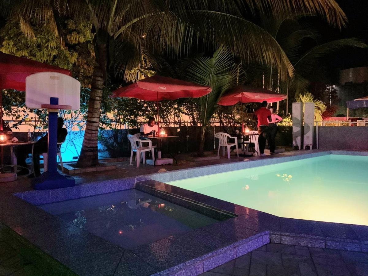 Woodpecker Resort Hotel Banjul Exteriér fotografie
